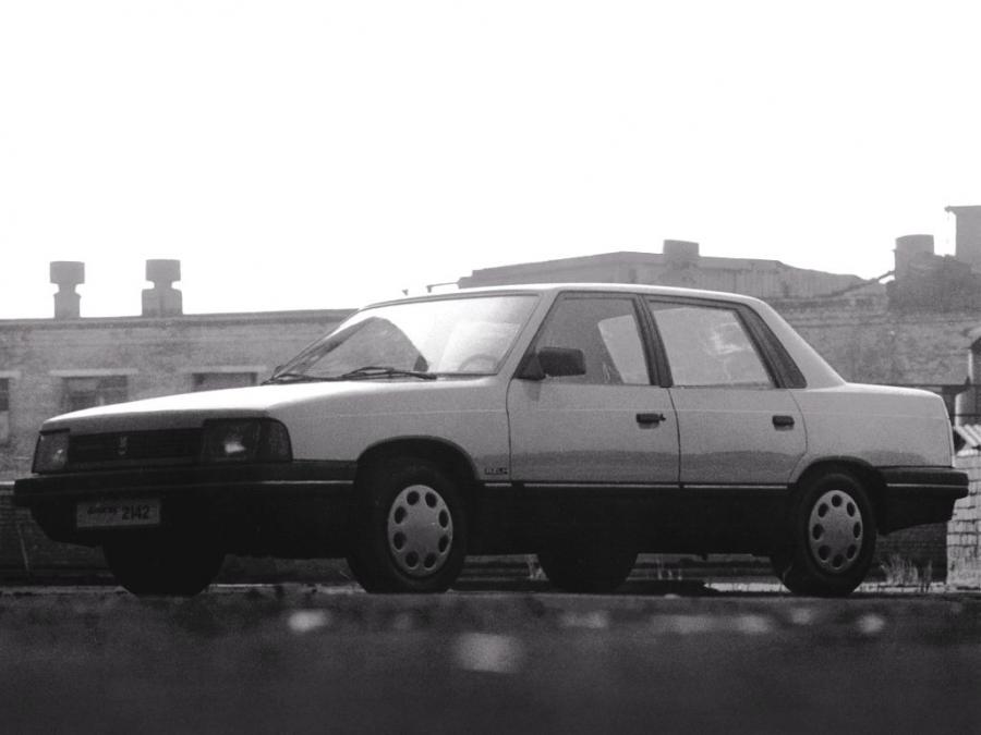 Москвич-2142 Опытный 1990 года  (фото 9 из 11)
